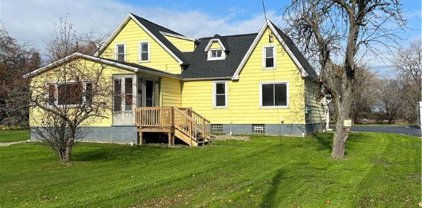 390 Cayuga Creek Road, Cheektowaga