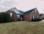 606 Pearl Ct, Smyrna image