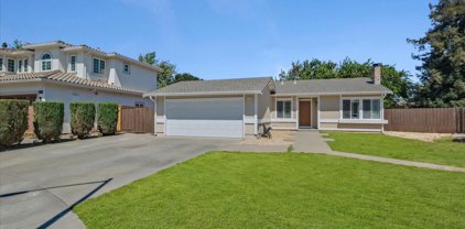 3500 Ferry LN, Fremont