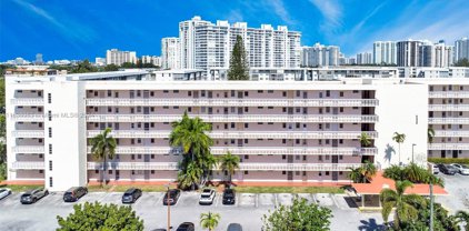 2903 Point East Dr Unit #K207, Aventura