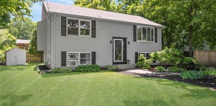 22 Acre  Avenue, Barrington