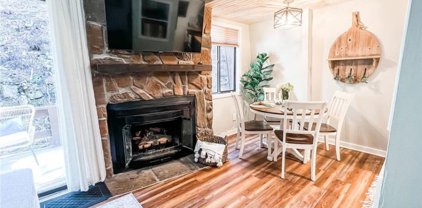 24 Creekside Drive Unit A, Banner Elk