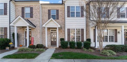 6 Viburnum Lane, Greensboro
