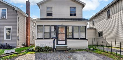 142 West Avenue, Lockport-City