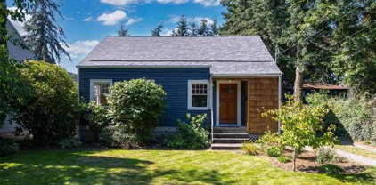 3325 Northwest Avenue, Bellingham