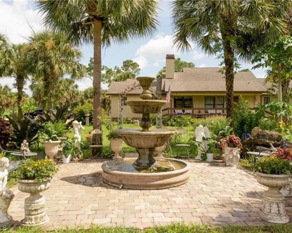 2630 18th Se Avenue, Naples