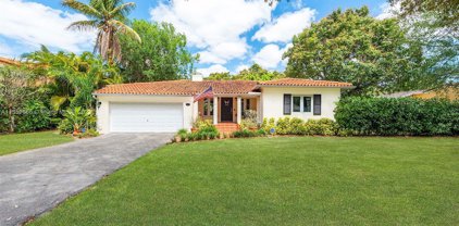 1527 Dorado Ave, Coral Gables