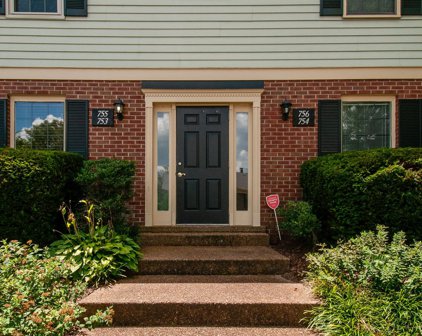 754 Fox Ridge Dr, Brentwood
