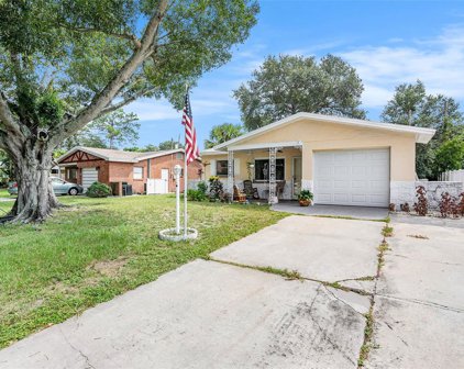 8330 42nd Avenue N, St Petersburg
