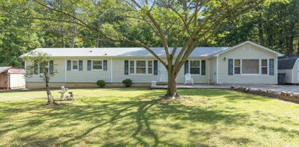 2623 Mountain View Road, Powhatan