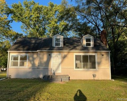21475 STAHELIN, Southfield