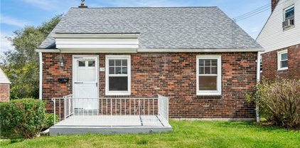 170 Central Ave, N Versailles