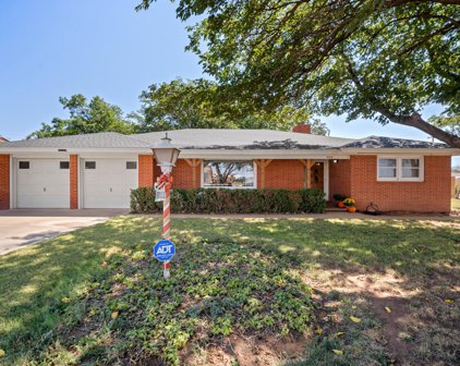 950 S 22nd Street, Slaton