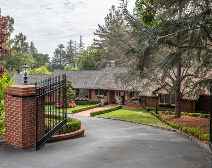 2045 FOREST VIEW AVE, Hillsborough