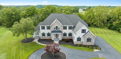 80 Alexandrea Cir, Harleysville