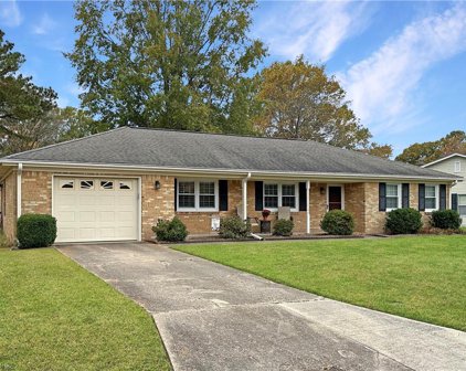921 N Hilltop Road, Northeast Virginia Beach