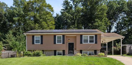 8605 Perth Ln, Clinton