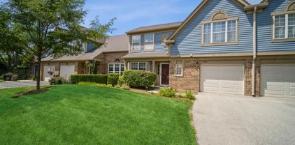3950 Newport Way, Arlington Heights