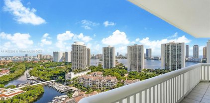 2000 Island Blvd Unit #2201, Aventura