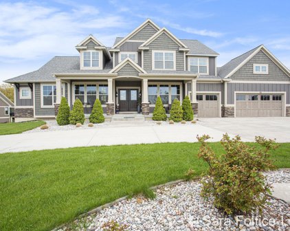 553 Stonebridge Court, Grandville
