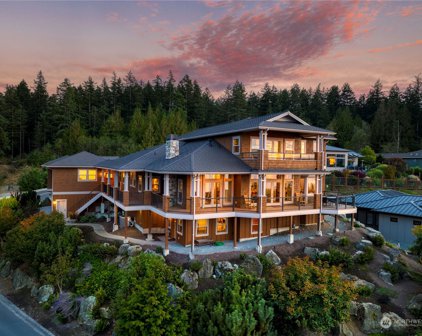 2818 17th Street, Anacortes