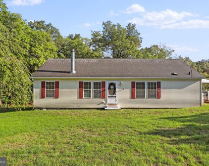 105 Julius Keller Rd, Strasburg