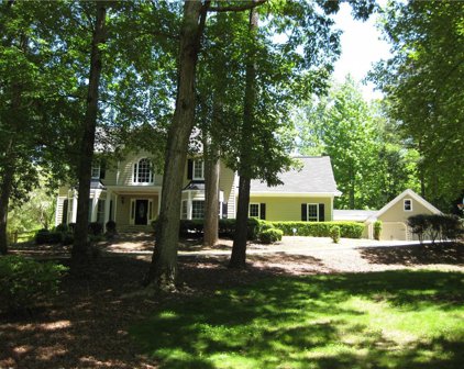 920 Cold Harbor Drive, Roswell