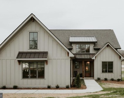 11735 Over Creek Ct, Swan Point