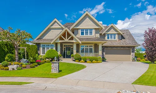 Valencia Homes for Sale