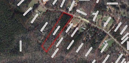 309 Stevenson Road, Starr