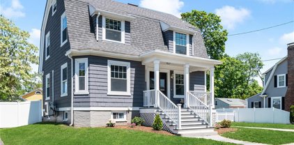 33 Bourne  Avenue, East Providence
