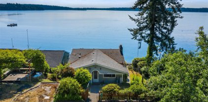 9230 Hunter Point Road NW Unit #D, Olympia