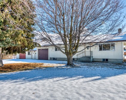 79 McCoy Creek E, Darby