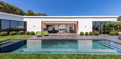 534 CHALETTE Drive, Beverly Hills