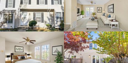 7584 Wood Mist Ln, Falls Church