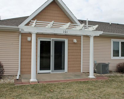 1401 SW 3rd Street Unit 101, Waverly