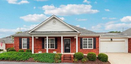 606 Jaime Lane, Woodstock