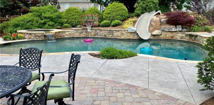 4325 Farmbrook Lane, Cumming