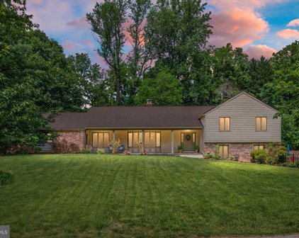 1331 Argyll Dr, Arnold