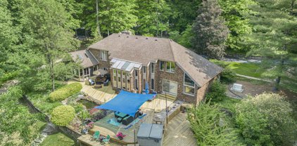 10011 E Rivershore Drive SE, Alto