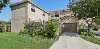 10949 Mainsail Dr, Cooper City