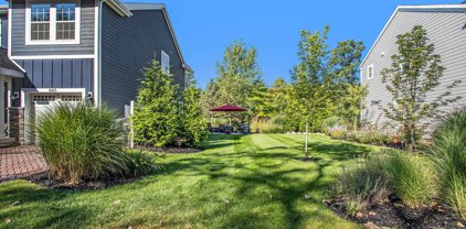 661 Meadow Drive Unit 136, South Haven