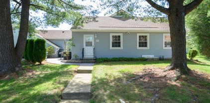 71 Patrick Henry Square Unit A, Freehold