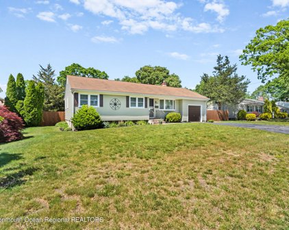 516 Nicholas Road, Brick
