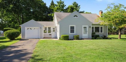 419 Field Street, Naugatuck