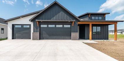 524 Shale Drive, Bismarck