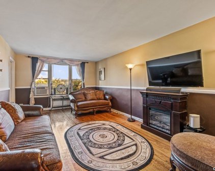 83-37 St. James Avenue Unit #5U, Elmhurst