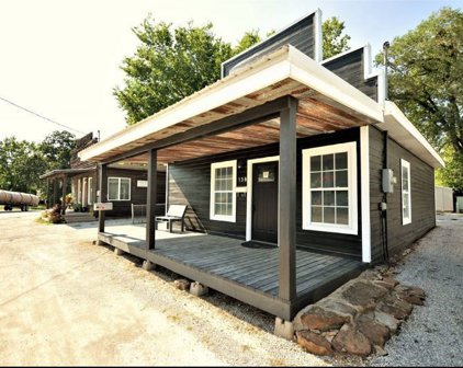 130 W Pickens  Road, Pea Ridge