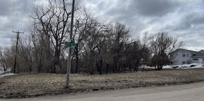 1400 12th Avenue SE, Mandan