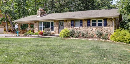 682 Leesville Road, Lynchburg